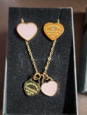 Tiffany & Company  Necklace w/ Matching Earrings Like New